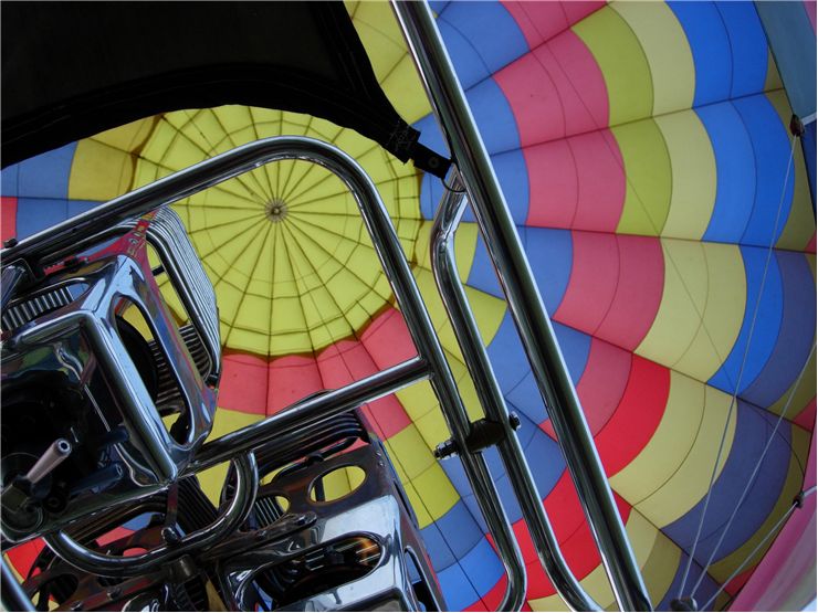 Picture Of Engine Of Hot Air Balloon
